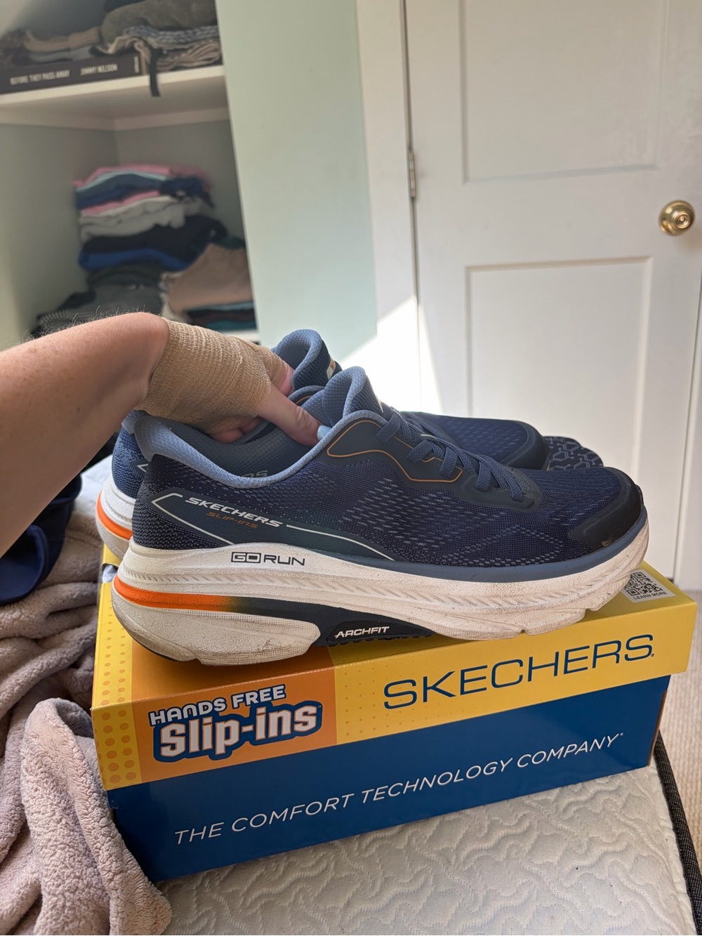 Skechers Slip Ins, Men’s 11 (new insoles and bonus soles!)